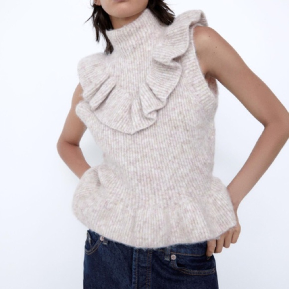 Zara Soft Beige Sleeveless Turtleneck Sweater